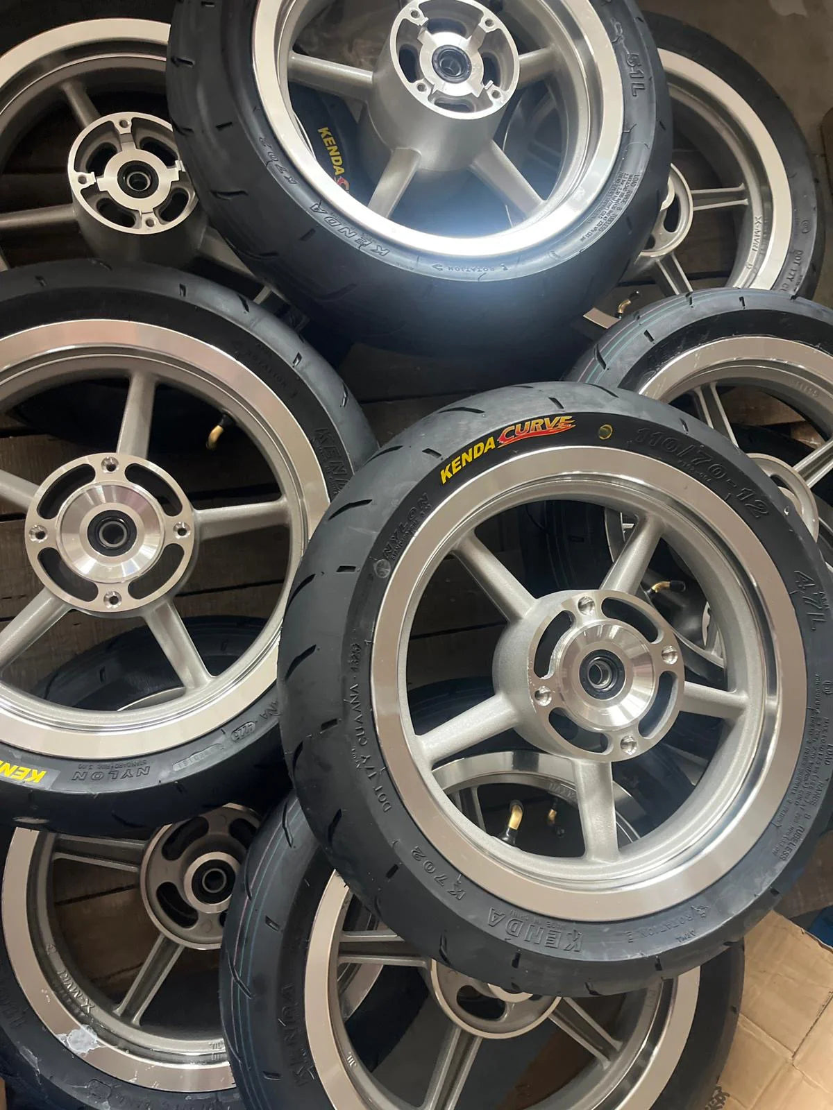 Chrome Tuttio Soleil 01/Yozmain10 12In Supermoto Wheelset